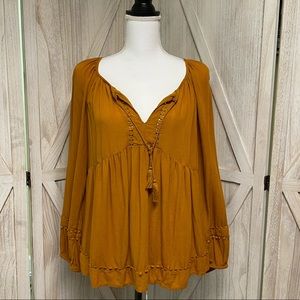 Light and fun blouse by Old Navy